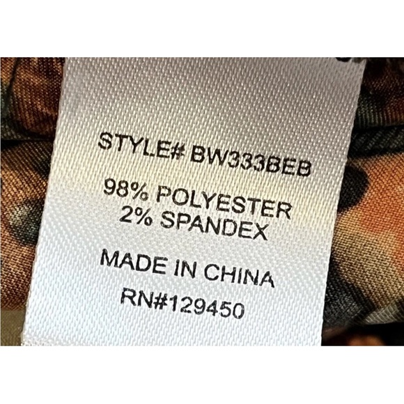 EARTHBOUND Mushroom Print Silky Pajama Set - Picture 5 of 8